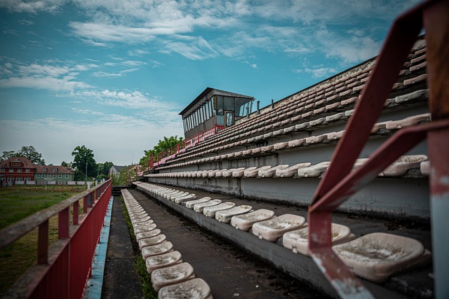 而伊朗和其 而伊朗和其