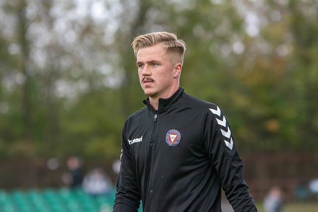 充满挑战的 充满挑战的